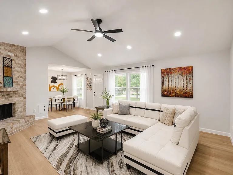 12703 Redfern Dr — Photo 2