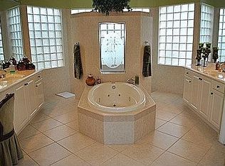 12680 NW 65th Dr, Pompano Beach, FL 33076