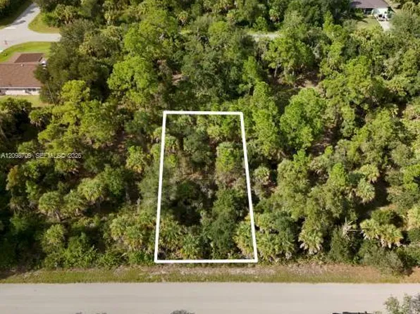 18142 Garth Ave, Port Charlotte, FL 33948
