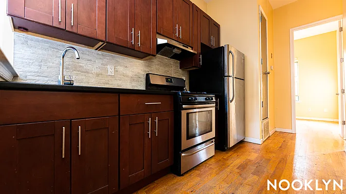 Rented by Nooklyn NYC LLC | media 4