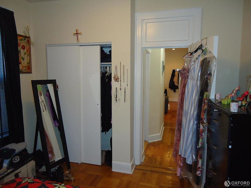 1st image of 2328 31st Ave APT 11