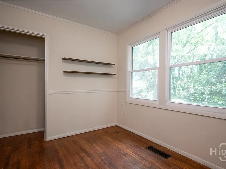 175 Habersham Way — Photo 25