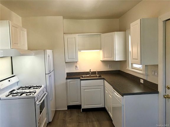 3rd image of 43 Independence St APT 2N