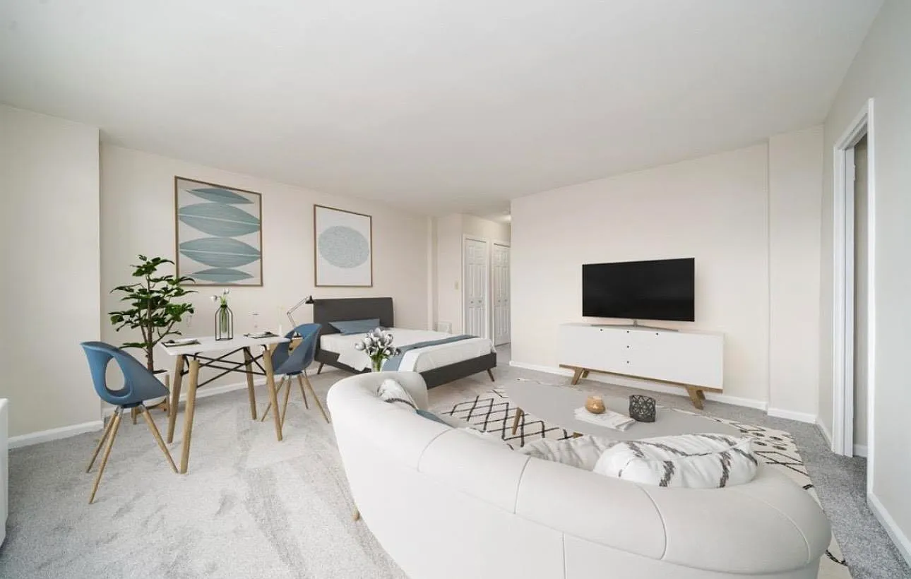 1225 Kennedy Blvd — Photo 3