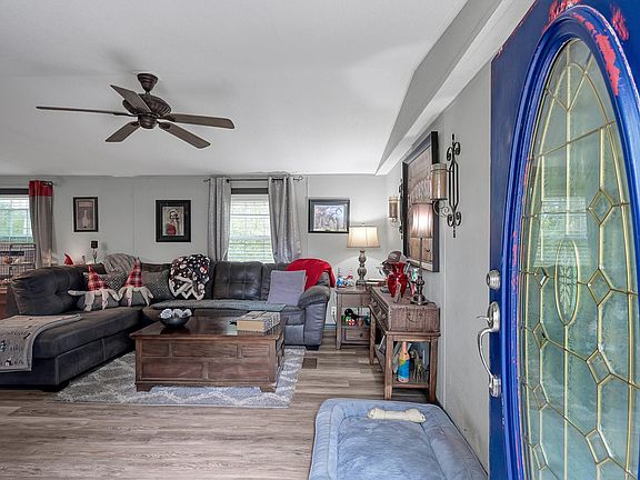 5th image of 14363 Shepard Hill Rd