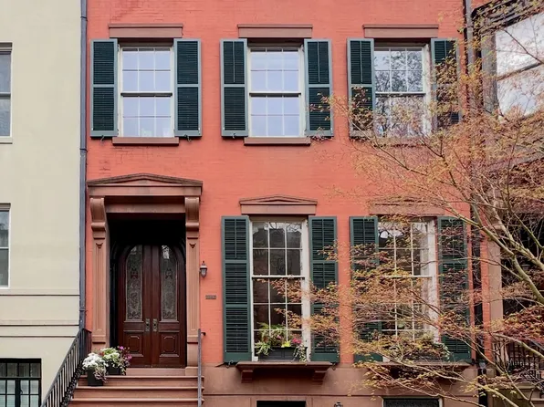 12 Monroe Place image 1 of 27