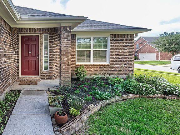 2nd image of 22715 Imperial Ivy Ct