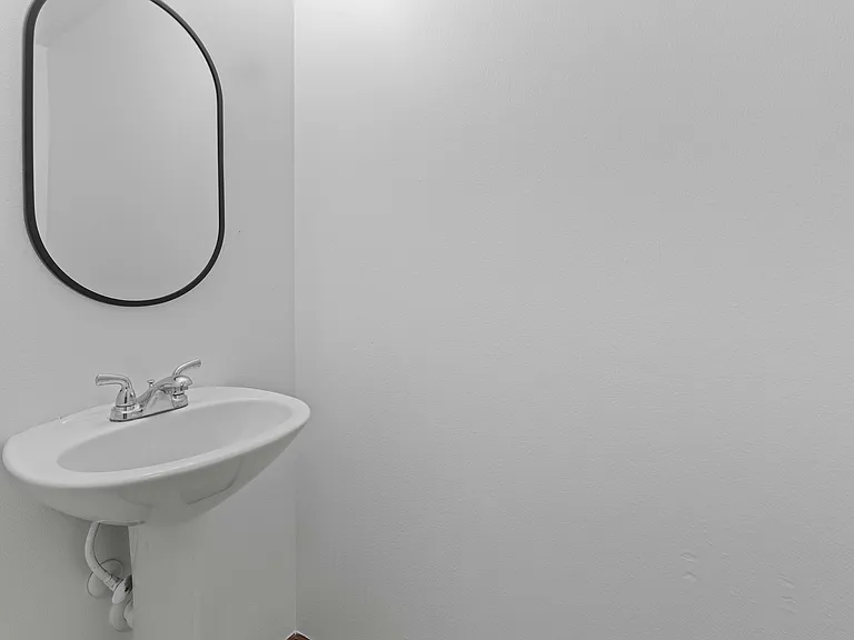 2810 SW Reunion Dr — Photo 7