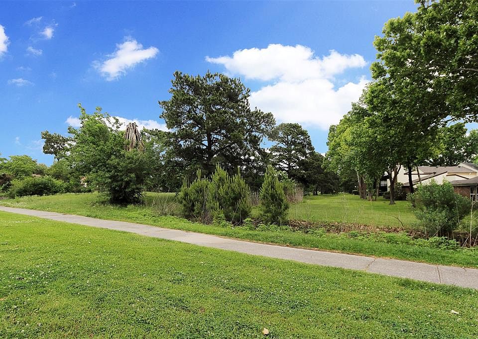 1st image of 7862 Green Lawn Dr #7862