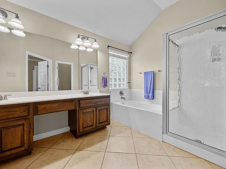 110 Chalk Draw Ct — Photo 35