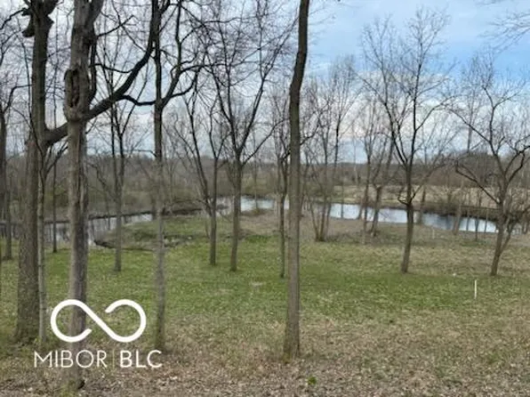 5458 Gibbs Rd, Plainfield, IN 46168