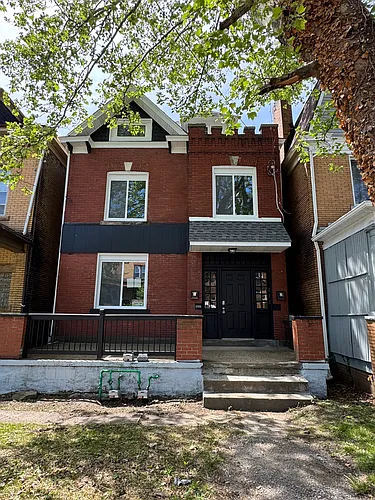 2312 Woodstock Ave #1 Photo 1