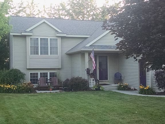 2nd image of 11037 Skyway Ln