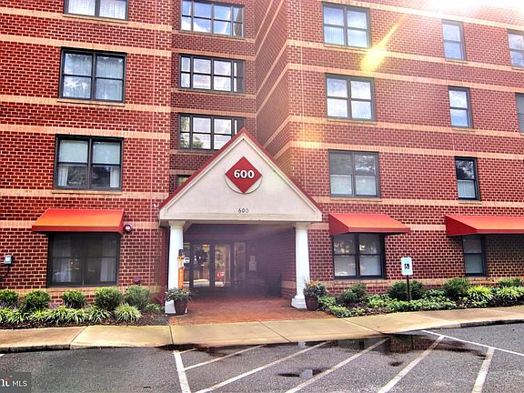 2nd image of 600 McKinsey Park Dr APT 102