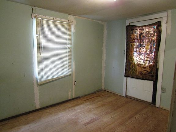 4th image of 106 Calle De Santa Rosa