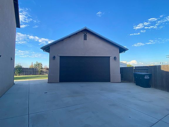 3rd image of 3735 N Shady Ct