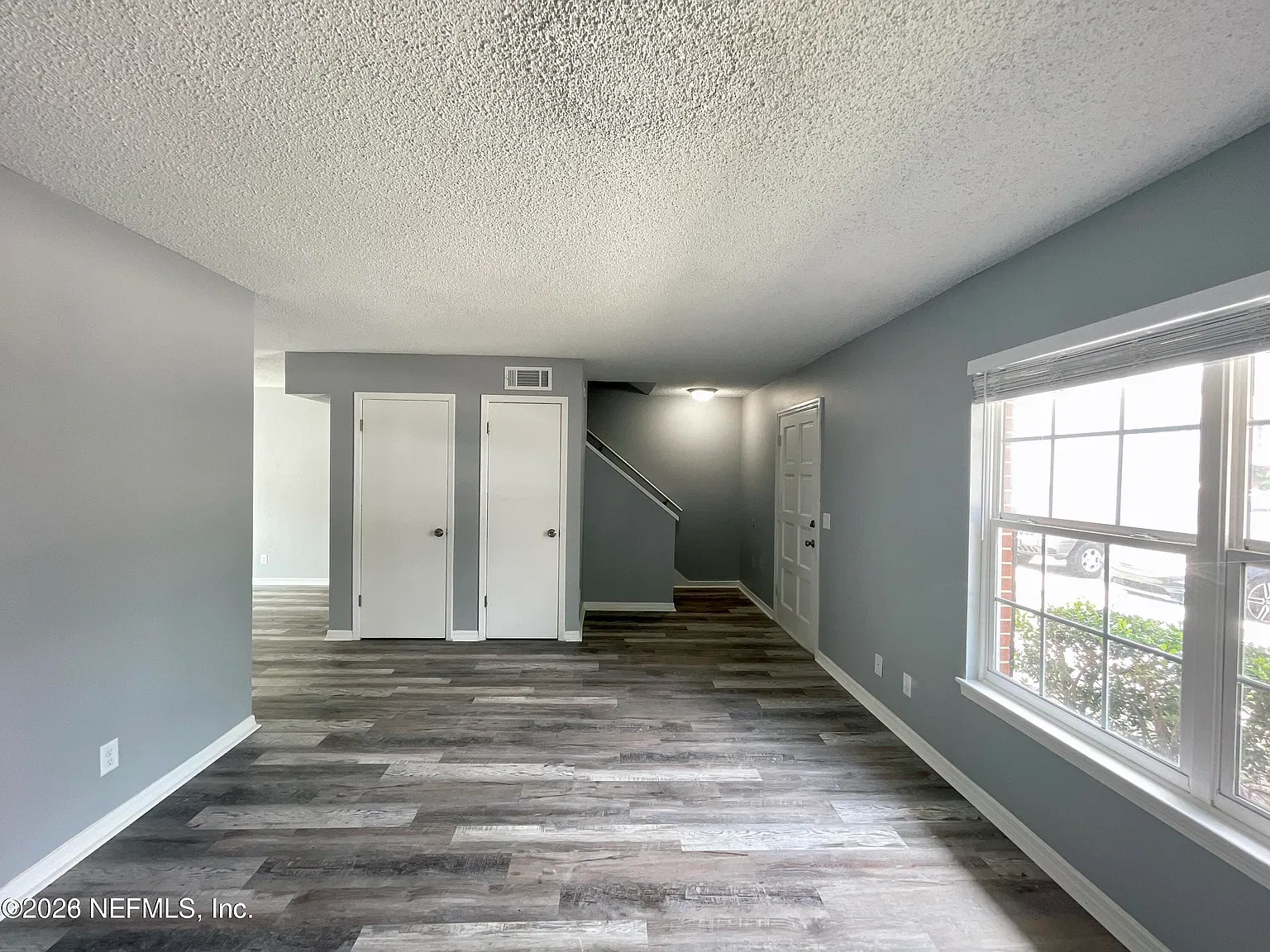 3 bed, 2.5 bath, 1265 sqft, $1,350 — Photo 4
