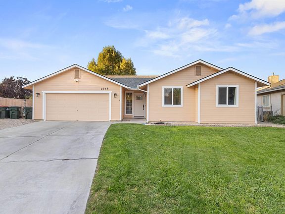 2nd image of 2096 NW 9th Pl