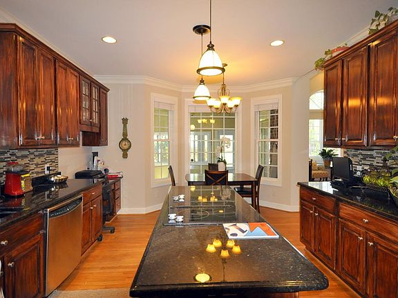 3rd image of 4917 Nicholas Creek Cir