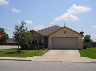 100 Thompson Trl, Bastrop, TX 78602