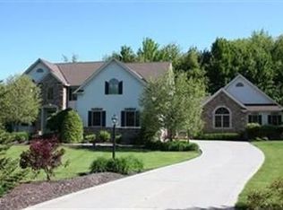 13740 Marlin Dr, Chardon, OH 44024