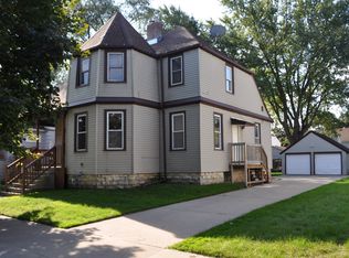 813 Kellogg St, Green Bay, WI 54303