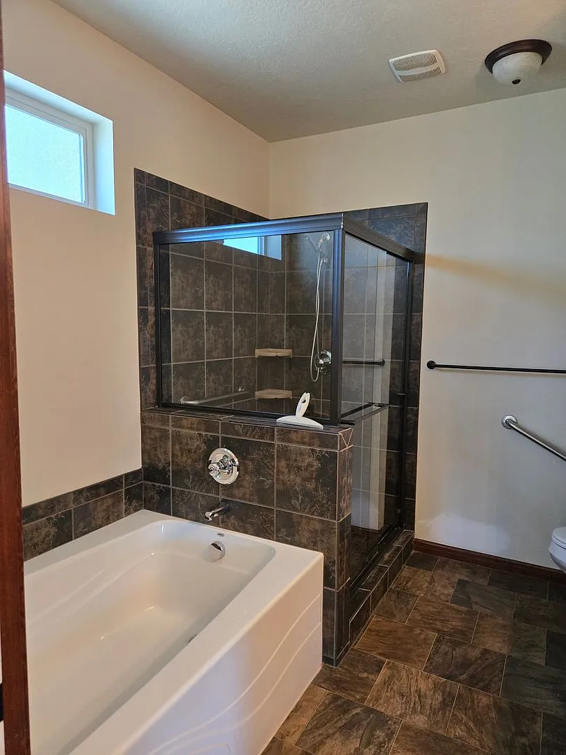 Beautiful 3 Bedroom Home in Foxtail Post Falls! — Photo 4