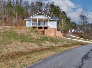 260 Irwin Mill Rd SE, Fairmount, GA 30139