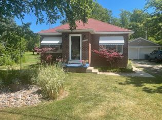 5097 Lakeshore Rd, Lexington, MI 48450