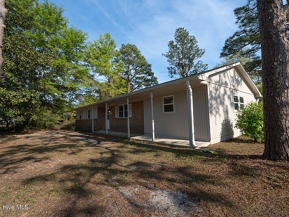 3rd image of 341 Lancaster Road