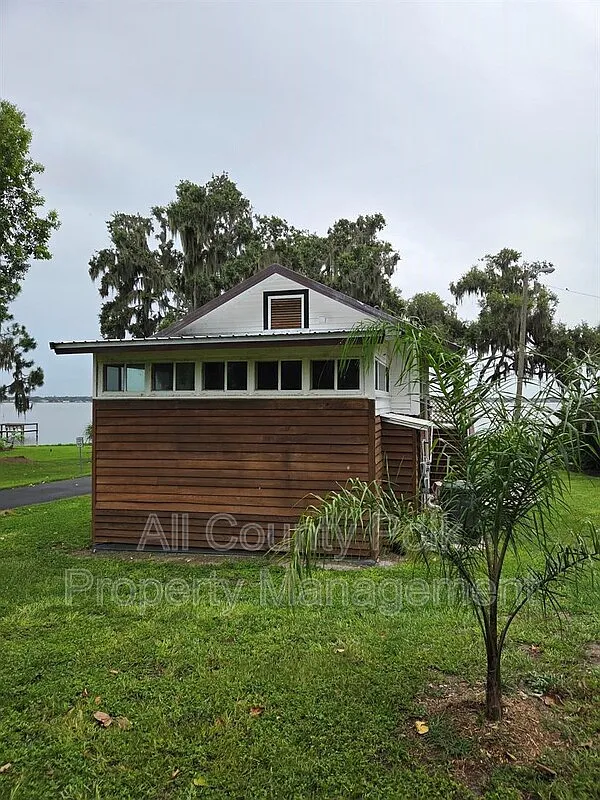 Studio, 1.0 bath, 500 sqft, $725 — Photo 1