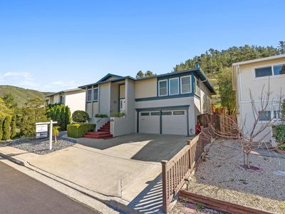 1100 Glacier Ave, Pacifica, CA, 94044