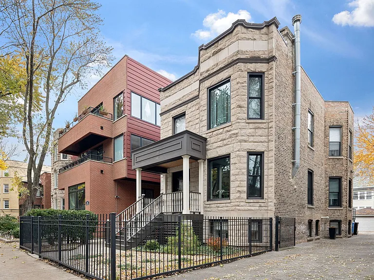 1252 W Carmen Ave #G — Photo 8