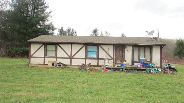 1st image of 73 Fruitwood Ln