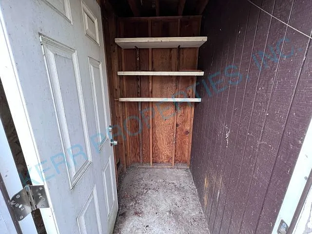 203 S High St — Photo 12