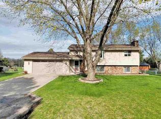 11227 Bertram Rd, Machesney Park, IL 61115