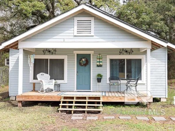 13885 Jernberg Ave, Bayou La Batre, AL 36509