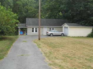 604 Woodland Ave, Lewistown, PA 17044