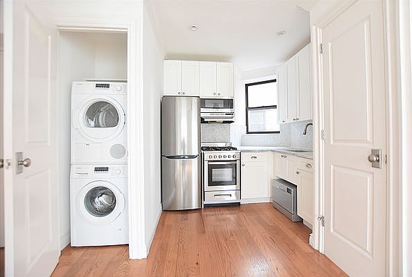 1st image of 500 W 110th St APT 6E