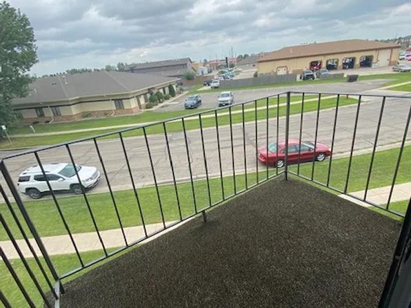 1151 Prairie Parkway