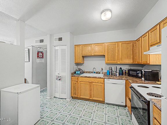 5th image of 830 S DOBSON Road #11