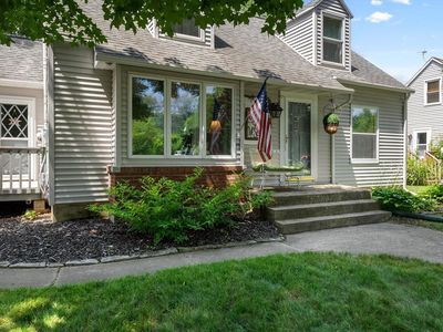 817 S 15th Ave, Sturgeon Bay, WI, 54235