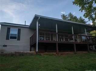 418 Old Us Highway 19 23 Hwy, Candler, NC 28715