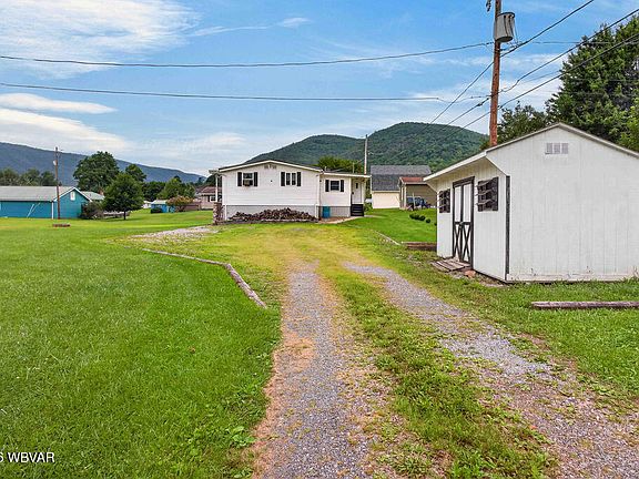 3rd image of 33 Schoolhouse Rd