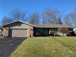 209 Michigan Dr, Bryan, OH 43506