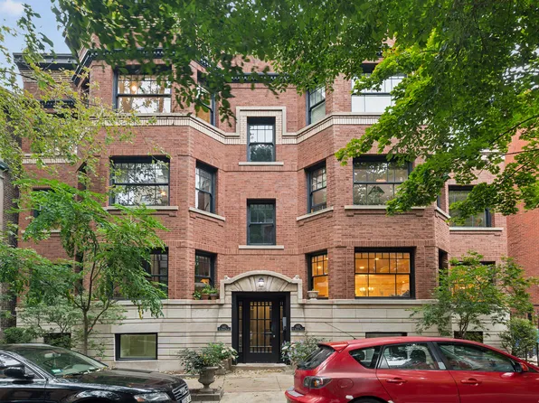 445 W Roslyn Pl APT 1W, Chicago, IL 60614