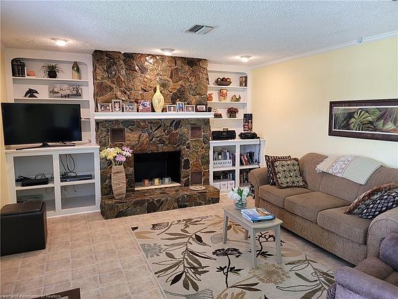 2nd image of 6706 Ashton Dr