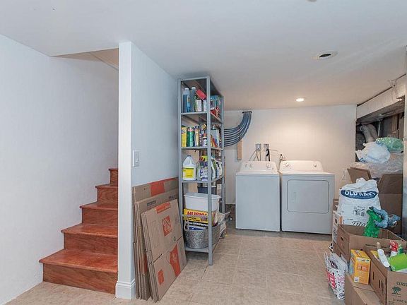 3rd image of 1239 S Bucknell St #3