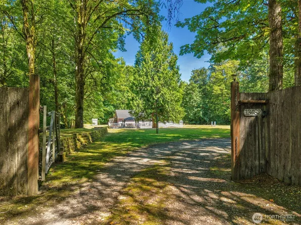 13482 Cedar Glen Lane SE, Olalla, WA 98359