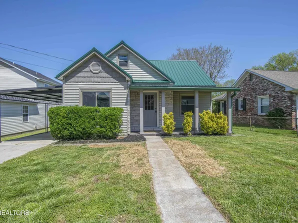 206 7th St, Maryville, TN 37804